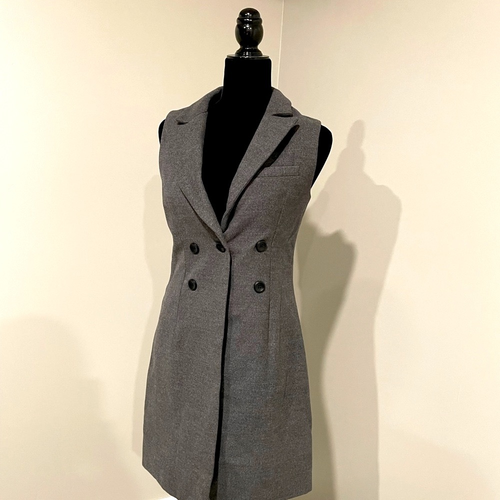 Sugar+Lips sleeveless gray dress/size S